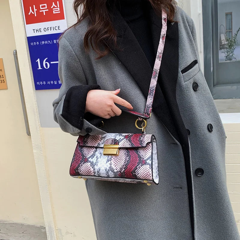 New Brand Luxury Designer Handbag Women Snake Pattern Leather Crossbody Purses Fashion Small Shoulder Bag Square