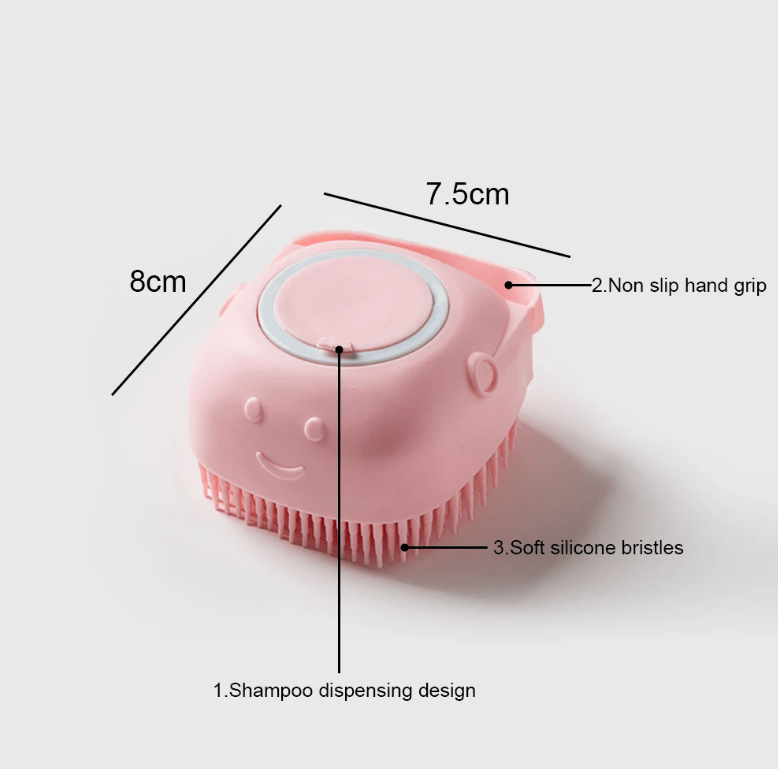 Soft Dog Brush: Make bathing your dog much more practical and enjoyable! This dog bathing brush was developed to gently clean, massage, and remove dirt, providing comfort and well-being to your pet. With soft and resistant bristles, it helps to spread the